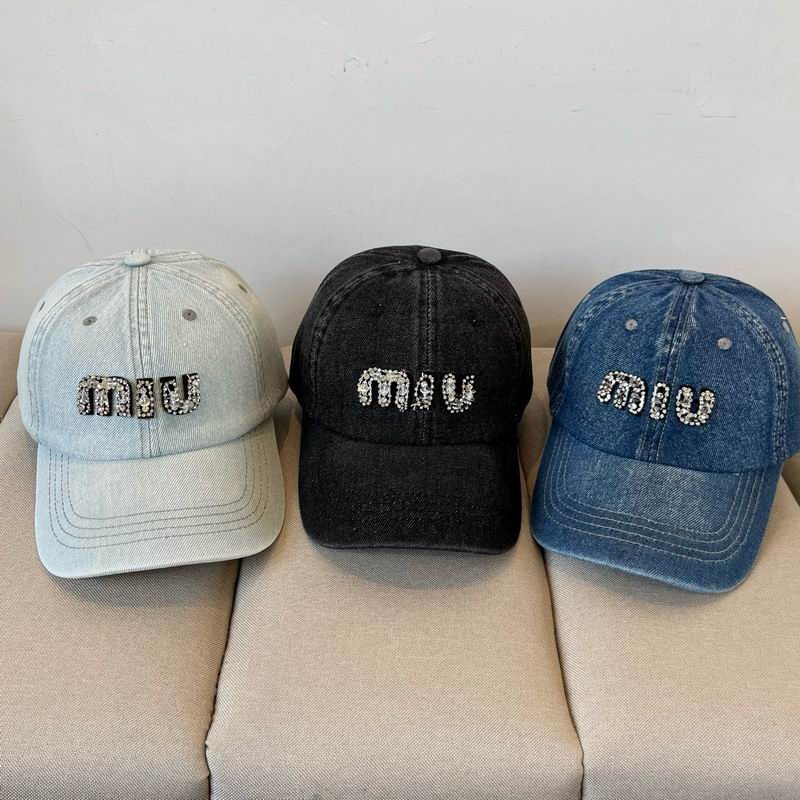 Miumiu cap dx24